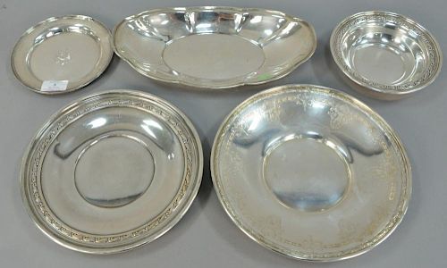 Five piece sterling silver lot including plates and dish