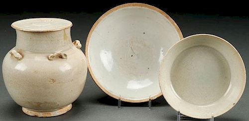 A THREE PIECE GROUP OF CHINESE SONG DYNASTY
