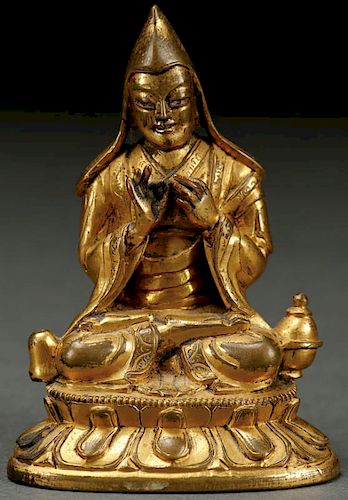 A VERY FINE CHINESE QING DYNASTY GILT BRONZE