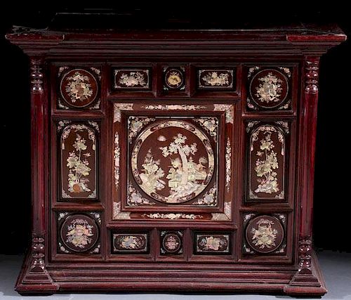 A CHINESE EXPORT INLAID SIDE CABINET