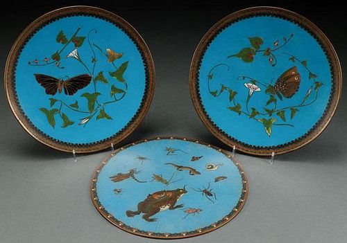 TWO JAPANESE CLOISONNÉ ENAMELED CHARGERS, MEIJI