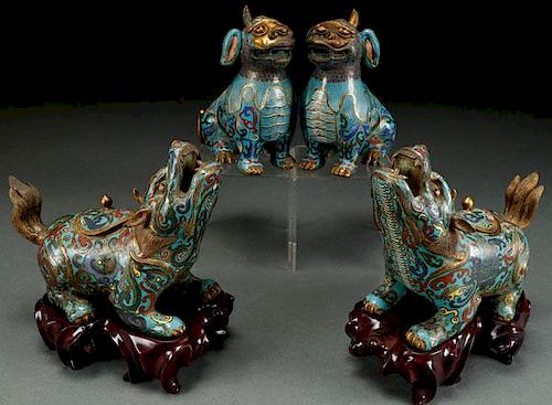 A GROUP OF FOUR CHINESE CLOISONNÉ ENAMELED BRONZE