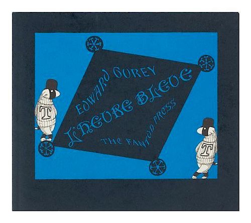 GOREY, Edward (1925-2000). L'Heure Bleue. New York: Fantod Press, 1975.
