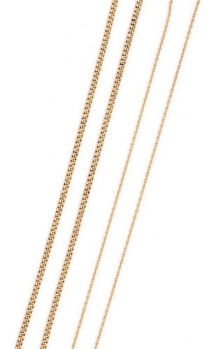 * A Collection of 14 Karat Yellow Gold Chain Necklaces, 15.70 dwts.