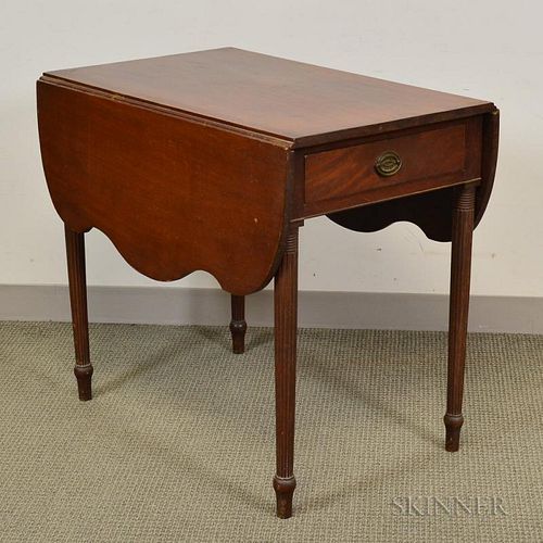 Federal Mahogany Pembroke Table, ht. 30, wd. 33 1/2, dp. 21 1/4 in.
