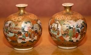 Pair of Satsuma Vases, Japan, Meiji Period (1868-1912)