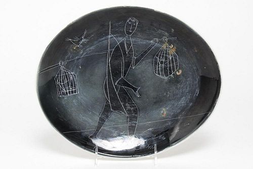 Italian Mid-Century Sgraffito-Etched Pottery Plate