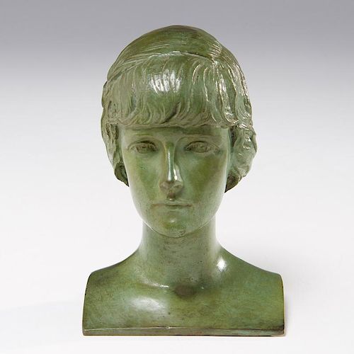 Mario Korbel, bronze bust
