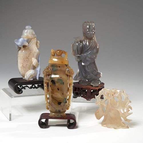 (4) Chinese carved quartz agate table items