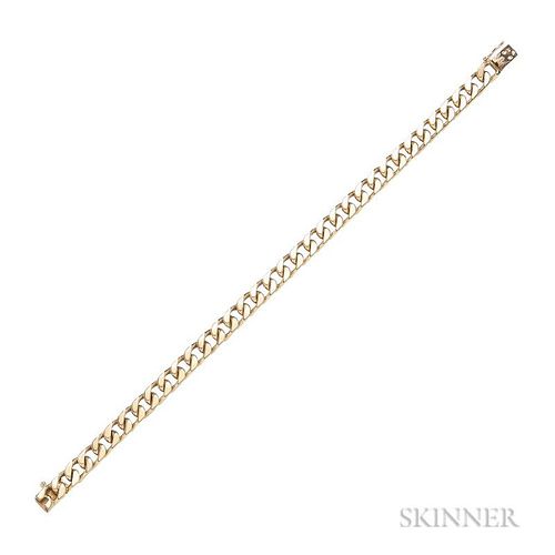 18kt Gold Bracelet, Van Cleef & Arpels, France, composed of flattened curb links, 16.9 dwt, lg. 7 1/2 in., maker's mark and g