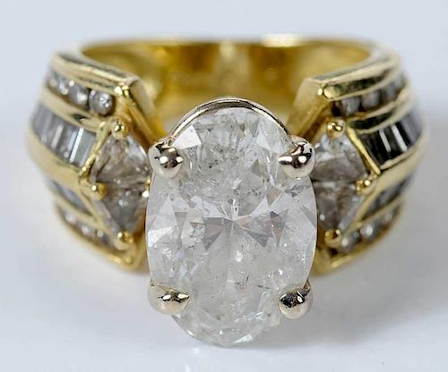 18k. Diamond Ring