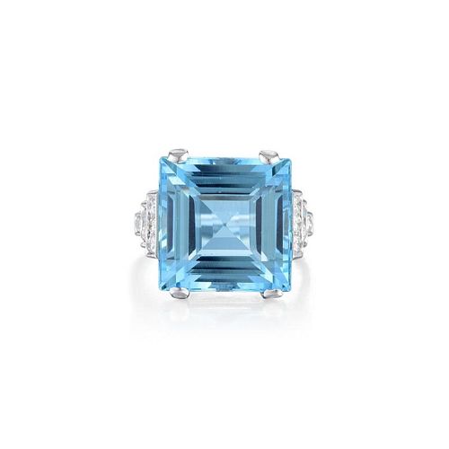 An Art Deco Aquamarine and Diamond Ring
