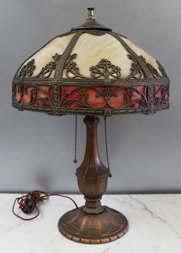 Antique Tiffany Style Slag Glass Table Lamp.