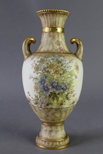 Royal Worcester, England, Vase