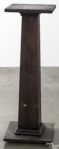 Oak pedestal, early 20th c.