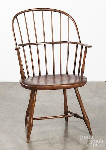 Sackback Windsor chair, early 19th c.