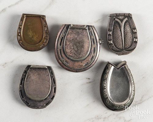 Five horseshoe match vesta safes