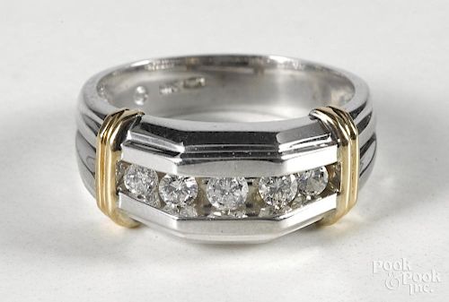 Men's 14K gold and diamond ring