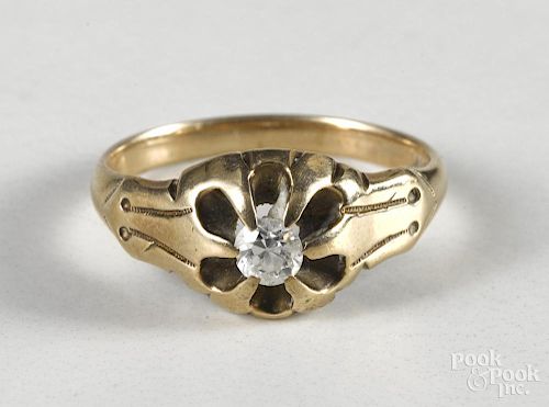 14K gold and diamond ring, size 9 1/2'', 2.8 dwt.