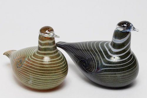 Oiva Toikka Finnish Glass Dove Sculptures, Pair