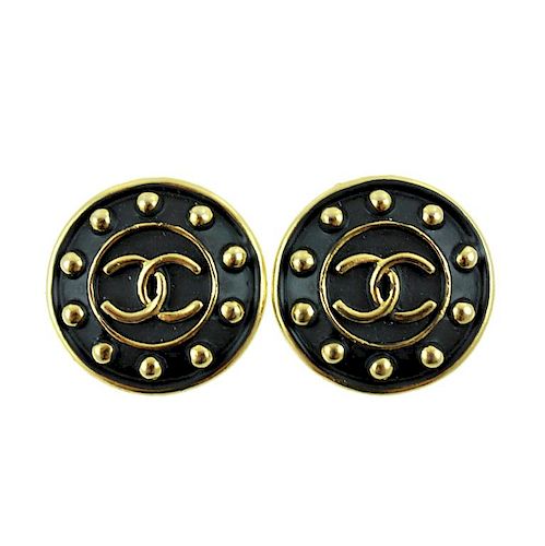 Pair Retro Chanel Gold Tone Clip On Earrings