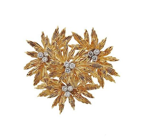 1960s 18k Gold Diamond Brooch Pin