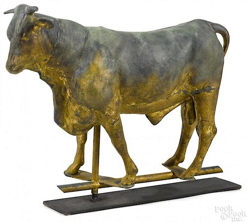 Full bodied copper bull weathervane, 19th c.