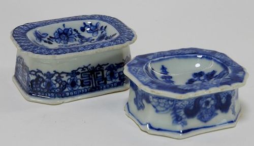 2 Chinese Blue & White Porcelain Tea Bag Holders