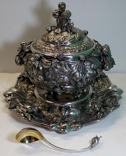STERLING. Italian Grand Sterling Tureen with