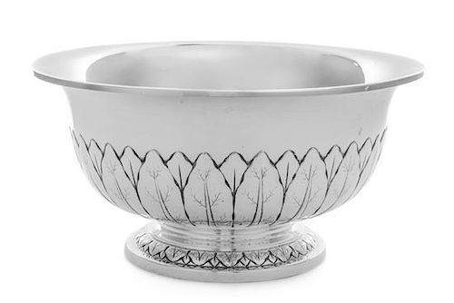 An American Silver Center Bowl, Tuttle Silversmiths, Boston, MA, 1937, of circular form, the body having a continuous foliate