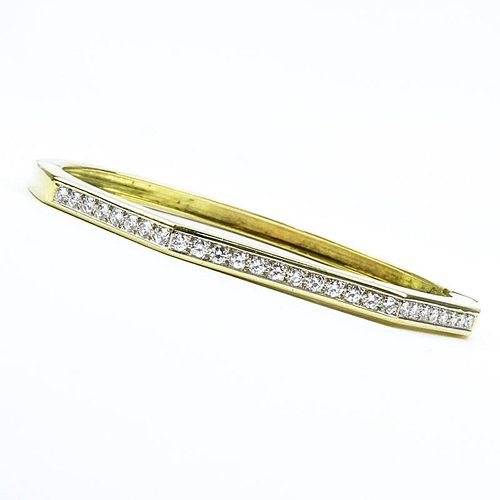 Vintage Italian Approx. 1.75 Carat Round Brilliant Cut Diamond and 18 Karat Yellow Gold Hinged Bangle Bracelet.