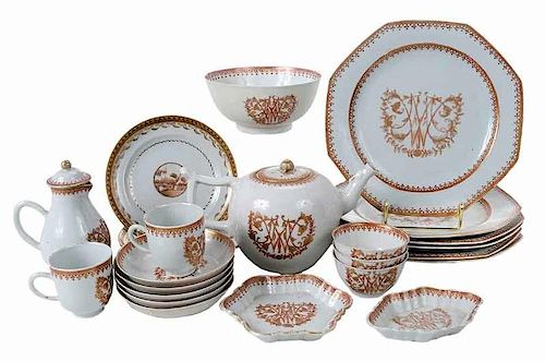 18 Piece Partial Set of Chinese Export Porcelain