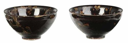 Pair of Tortoiseshell Glaze Tea Bowls with Box