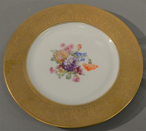 Set of twelve Selb Bavaria porcelain dinner plates with gold rim. dia. 11in.