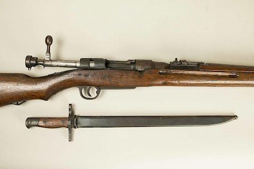 Japanese Type 99 Arisaka Rifle, unusual unmarked example, Serial No. 38!