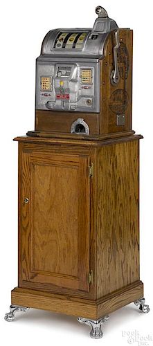 Jennings 5-cent Rock-Ola slot machine