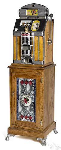 Jennings 25-cent Sun Chief light-up slot machine