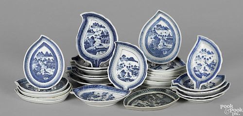 Collection of Chinese export porcelain Canton
