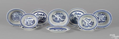 Five Chinese export porcelain Canton baskets