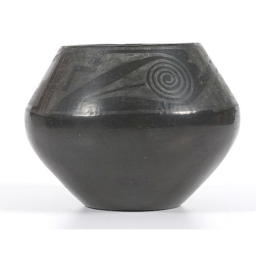 Maria Martinez (San Ildefonso, 1887-1980) Black-on-Black Pottery Bowl