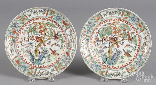 Pair of Chinese export porcelain plates, 19th c.