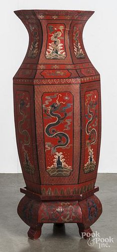 Chinese red lacquer palace vase