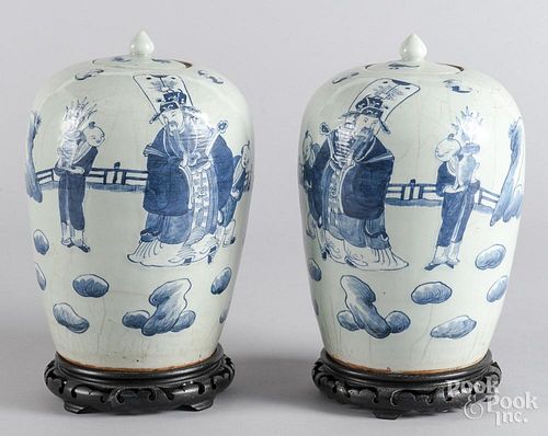 Pair of Chinese blue and white porcelain urns