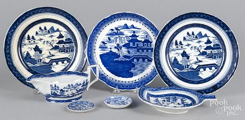 Seven pieces of Mason's blue and white ironstone.