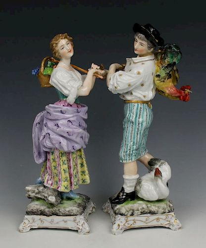 Dressel Kister Passau pair of figurines