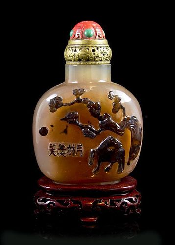 A Large Carved Agate Snuff Bottle, Height 3 inches.