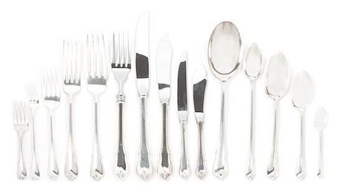 * An American Silver Flatware Service, R. Wallace & Sons Mfg. Co., Wallingford, CT, Grand Colonial pattern, comprising: 12 di