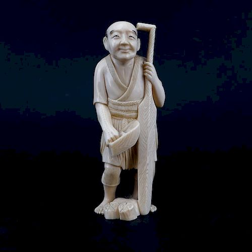 Antique Chinese Carved Ivory Figure Of A Man