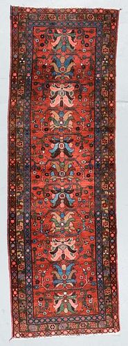 Antique Heriz Rug, Persia: 3'1'' x 9'5''