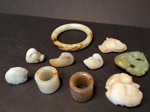 OLD Chinese Ten pieces Jade carvings, thumb rings, pendants, 19th century or later